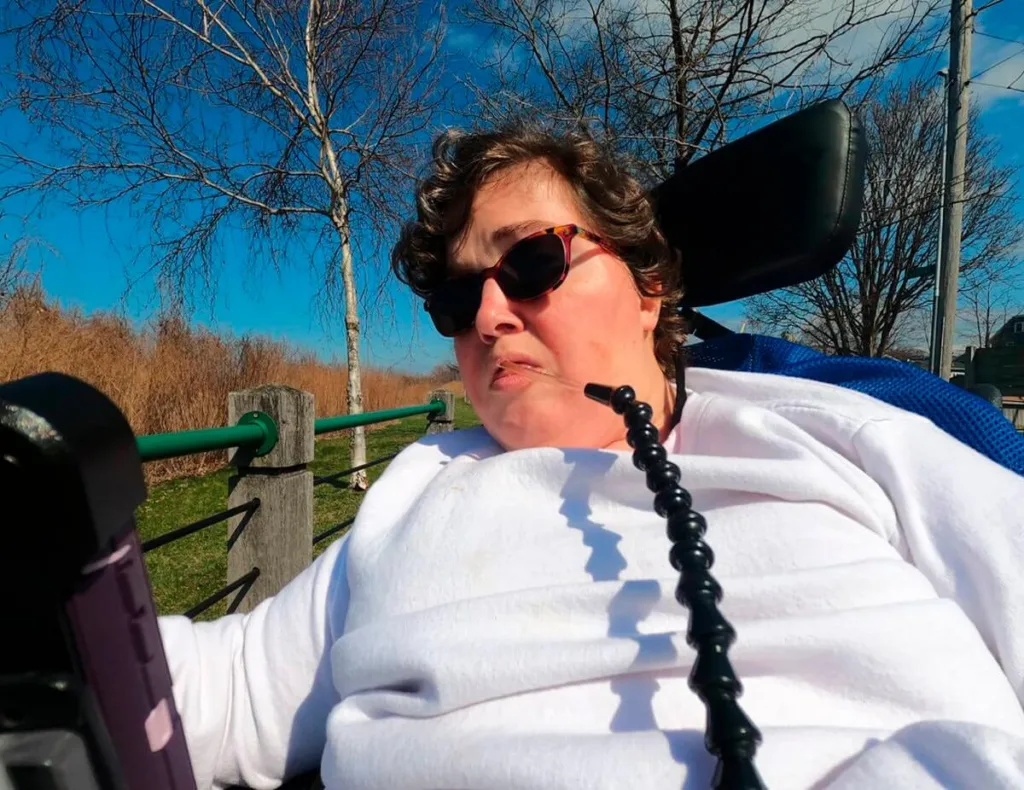 Jesse James DeConto - Cardinal & Pine