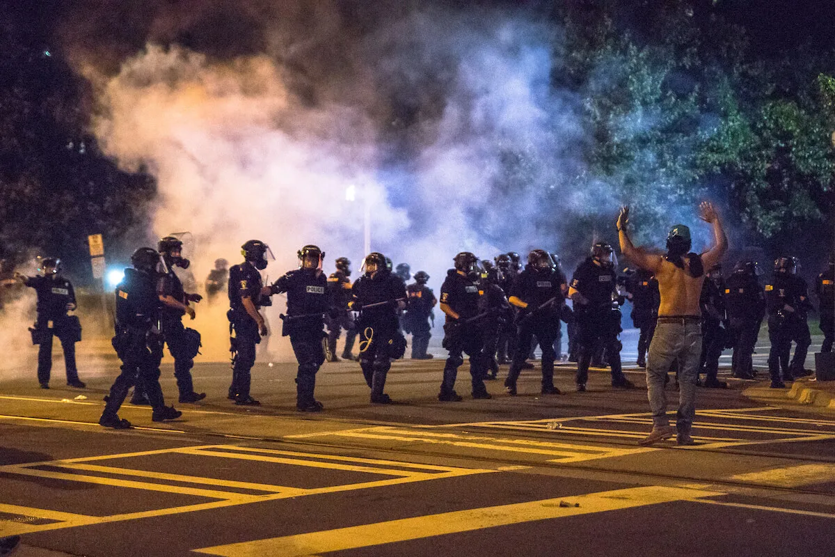 State Senator: Charlotte Police At Fault in Clash With Protesters State Senator: Charlotte Police At Fault in Clash With Protesters