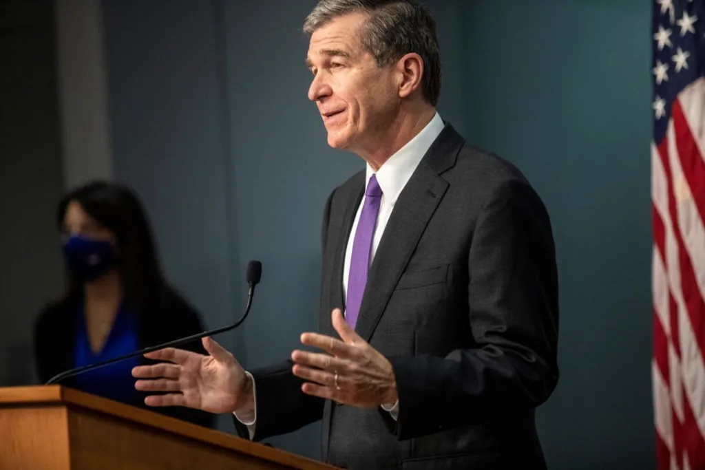 Billy Ball - Cardinal & Pine