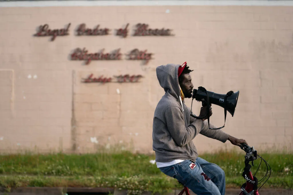 Billy Ball - Cardinal & Pine