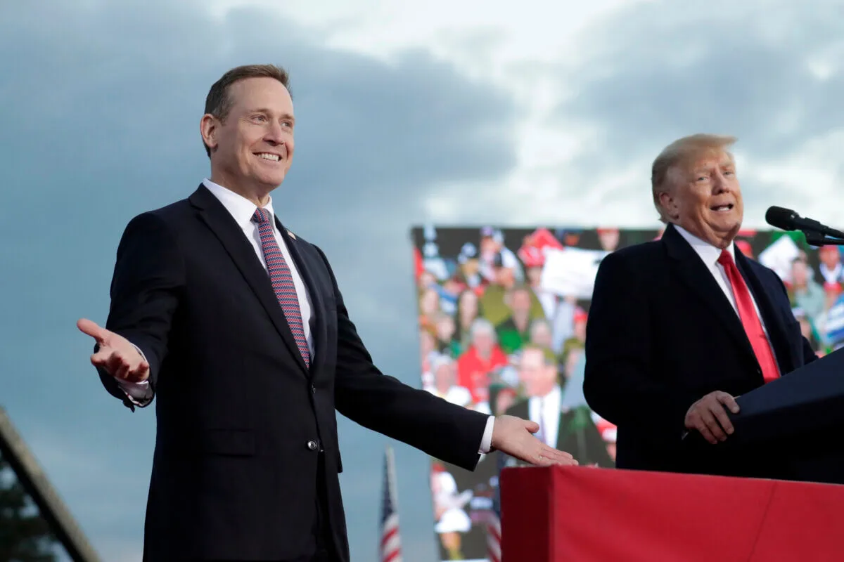 Ted Budd Co-Sponsors Bill That Would Ban Abortions Nationwide Ted Budd Co-Sponsors Bill That Would Ban Abortions Nationwide