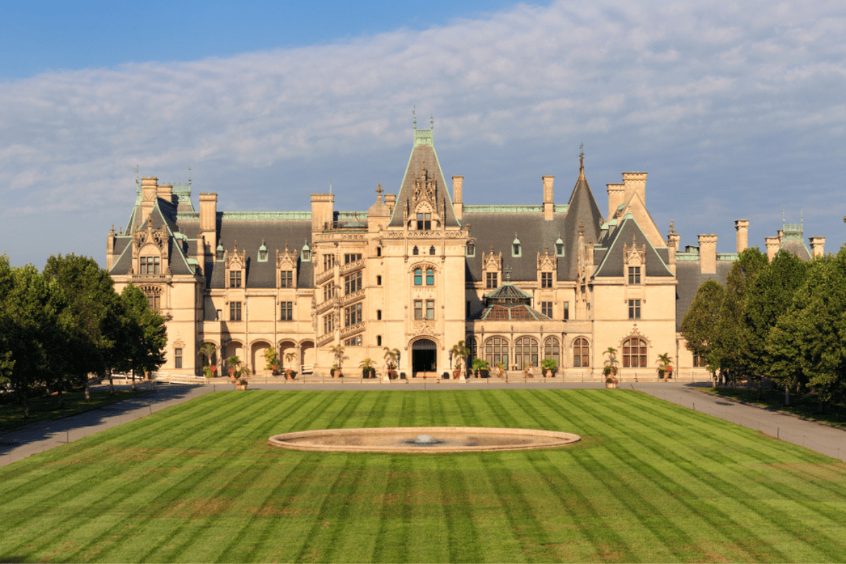 10 Historic Buildings in North Carolina and How They’re Used Today