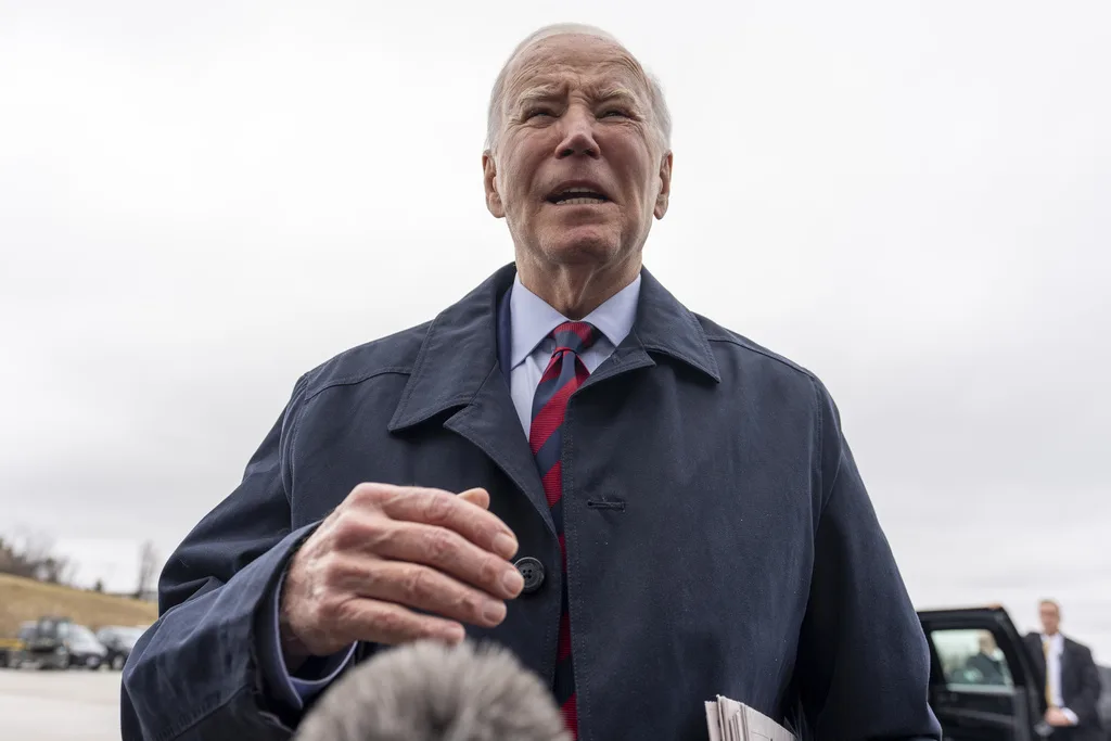 POLITICS - Cardinal & Pine